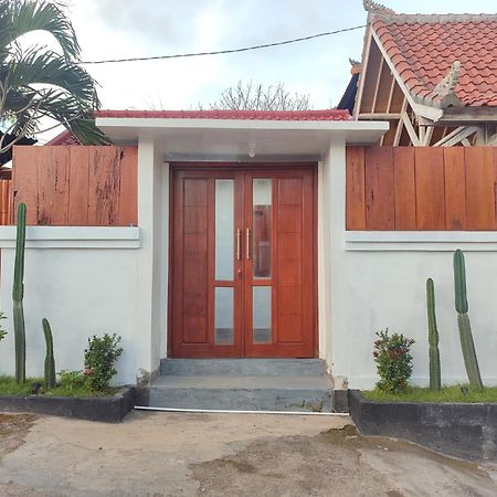 Octopus Homestay Uluwatu Екстериор снимка