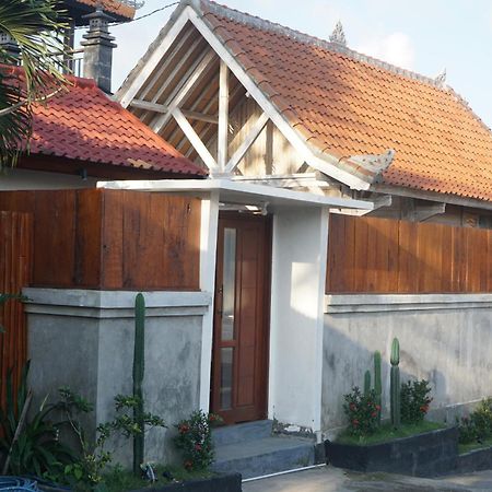 Octopus Homestay Uluwatu Екстериор снимка