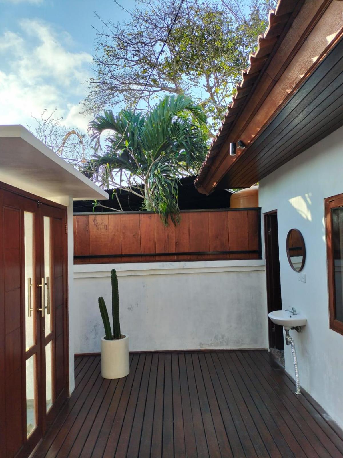 Octopus Homestay Uluwatu Екстериор снимка