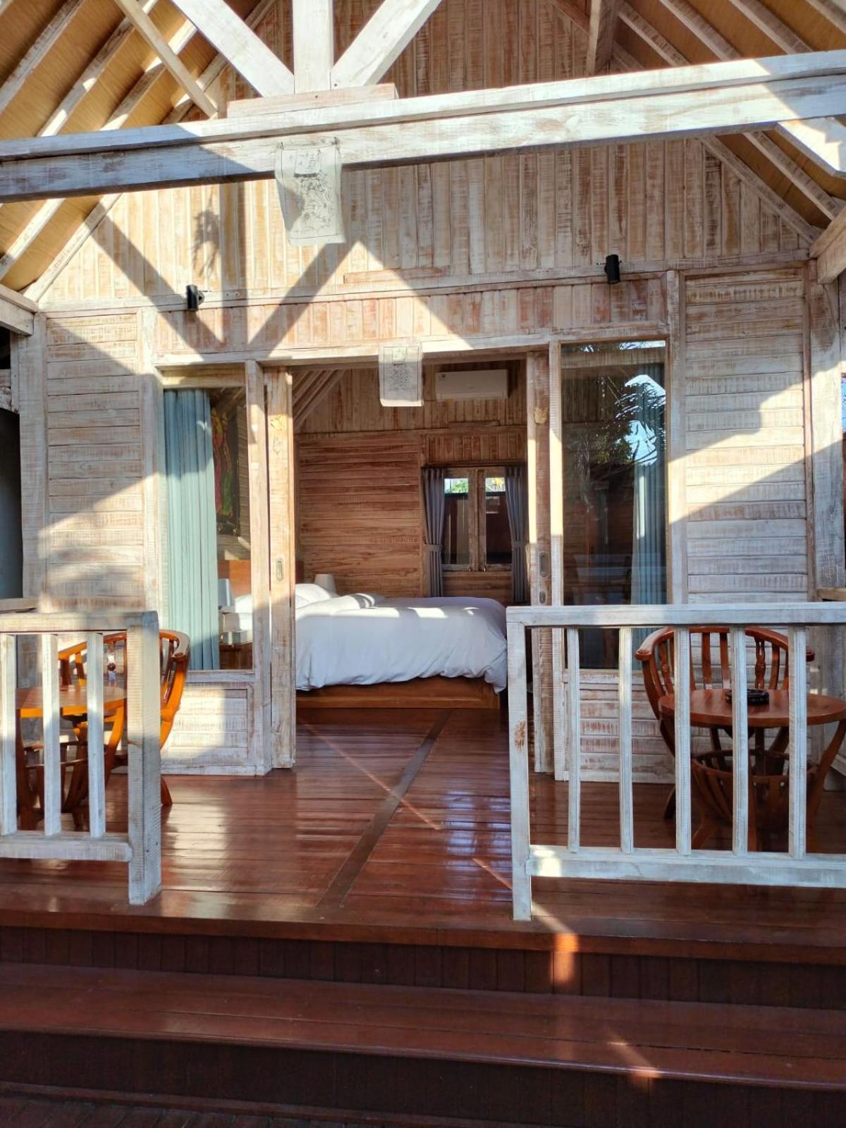 Octopus Homestay Uluwatu Екстериор снимка